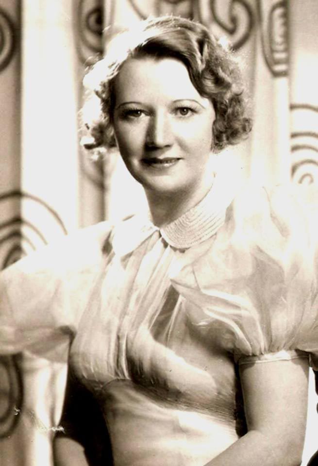 Elsie Carlisle